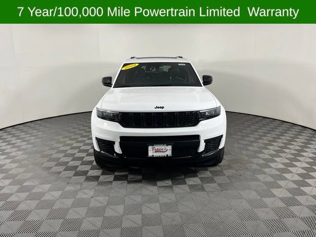 Used 2023 Jeep Grand Cherokee L Laredo AWD/4WD image 2