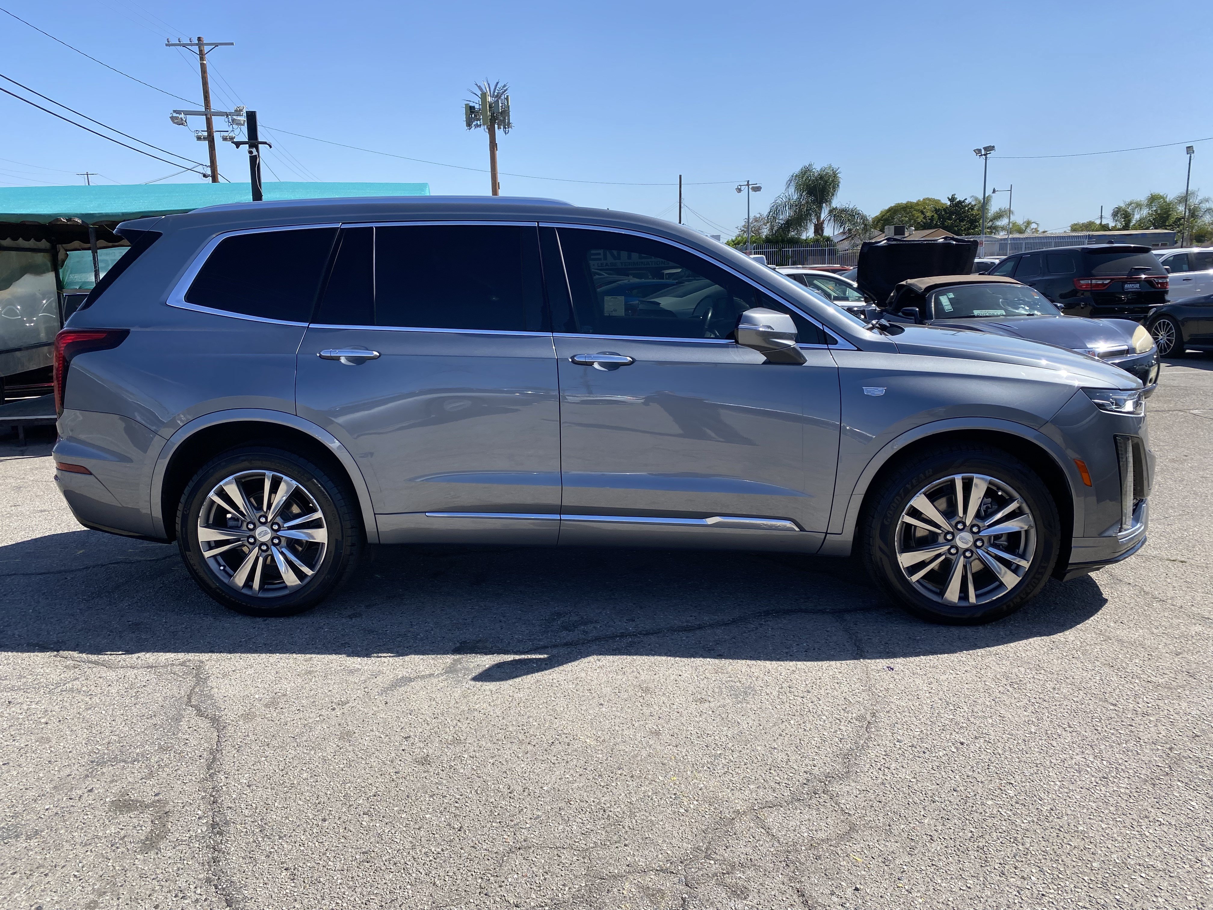 Used 2021 Cadillac XT6 Premium Luxury AWD/4WD image 9