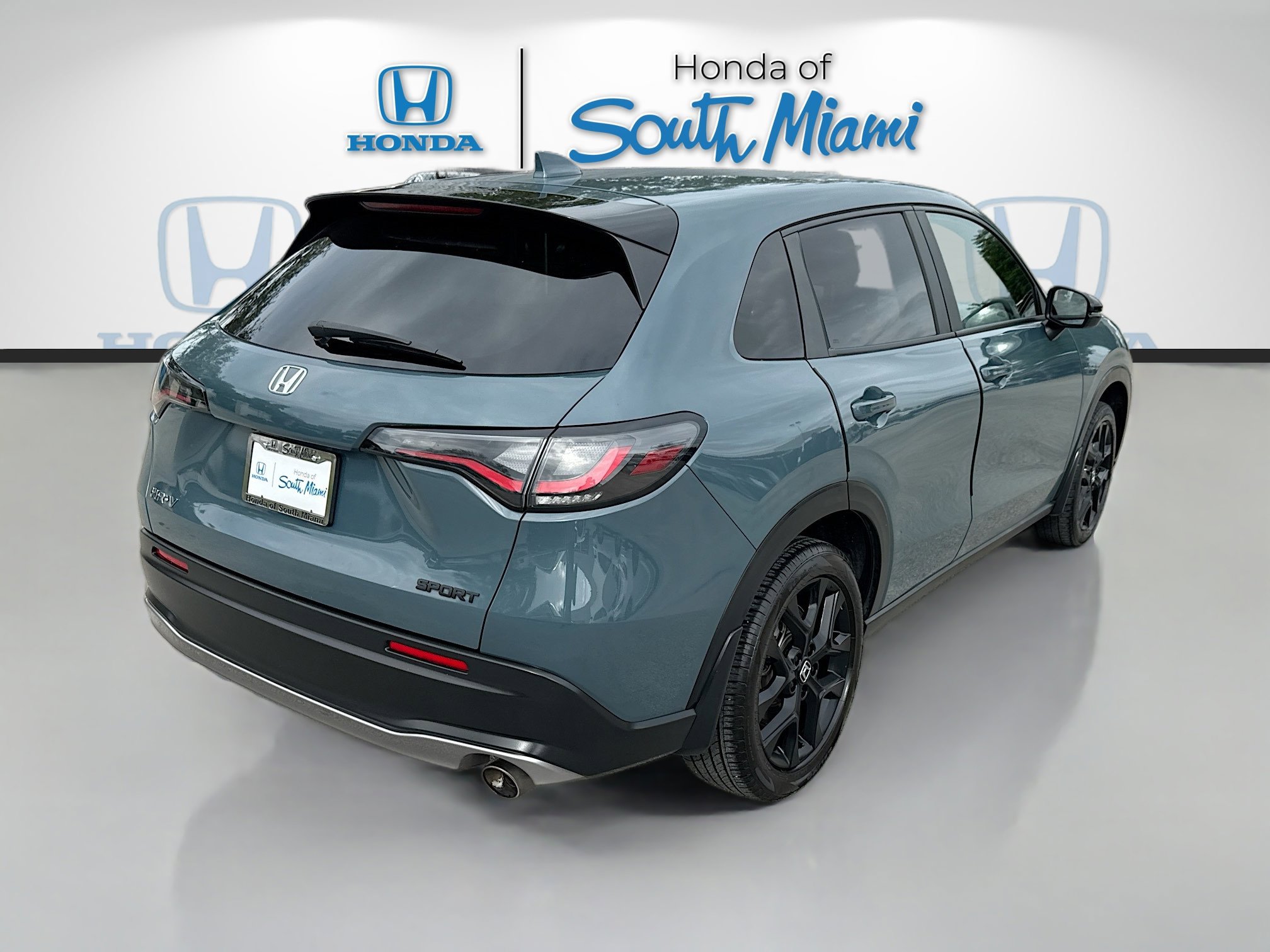 Used 2023 Honda HR-V Sport image 7