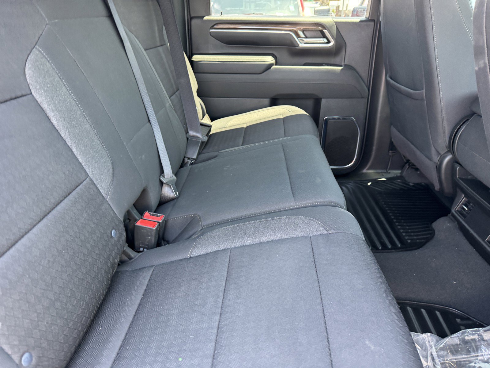 Used 2024 Chevrolet Silverado 2500 LT AWD/4WD image 10