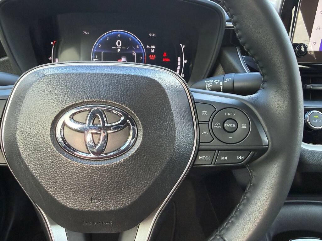 Used 2026 Toyota Corolla SE FWD image 16