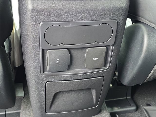 Certified 2024 Ford Explorer XLT w/ Equipment Group 202A image 29