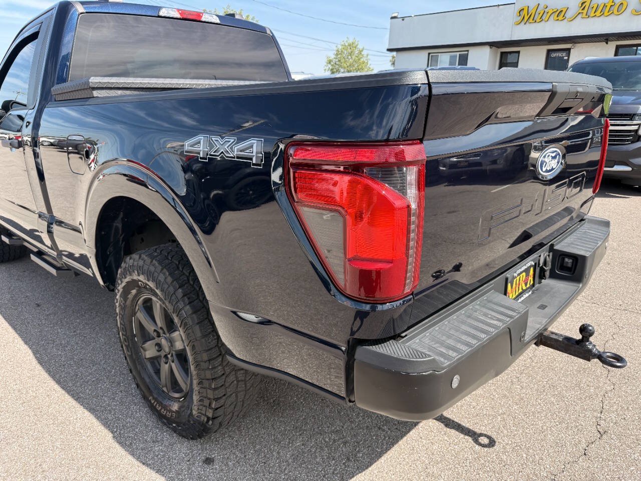 Used 2025 Ford F150 XL w/ Equipment Group 103A High AWD/4WD image 18
