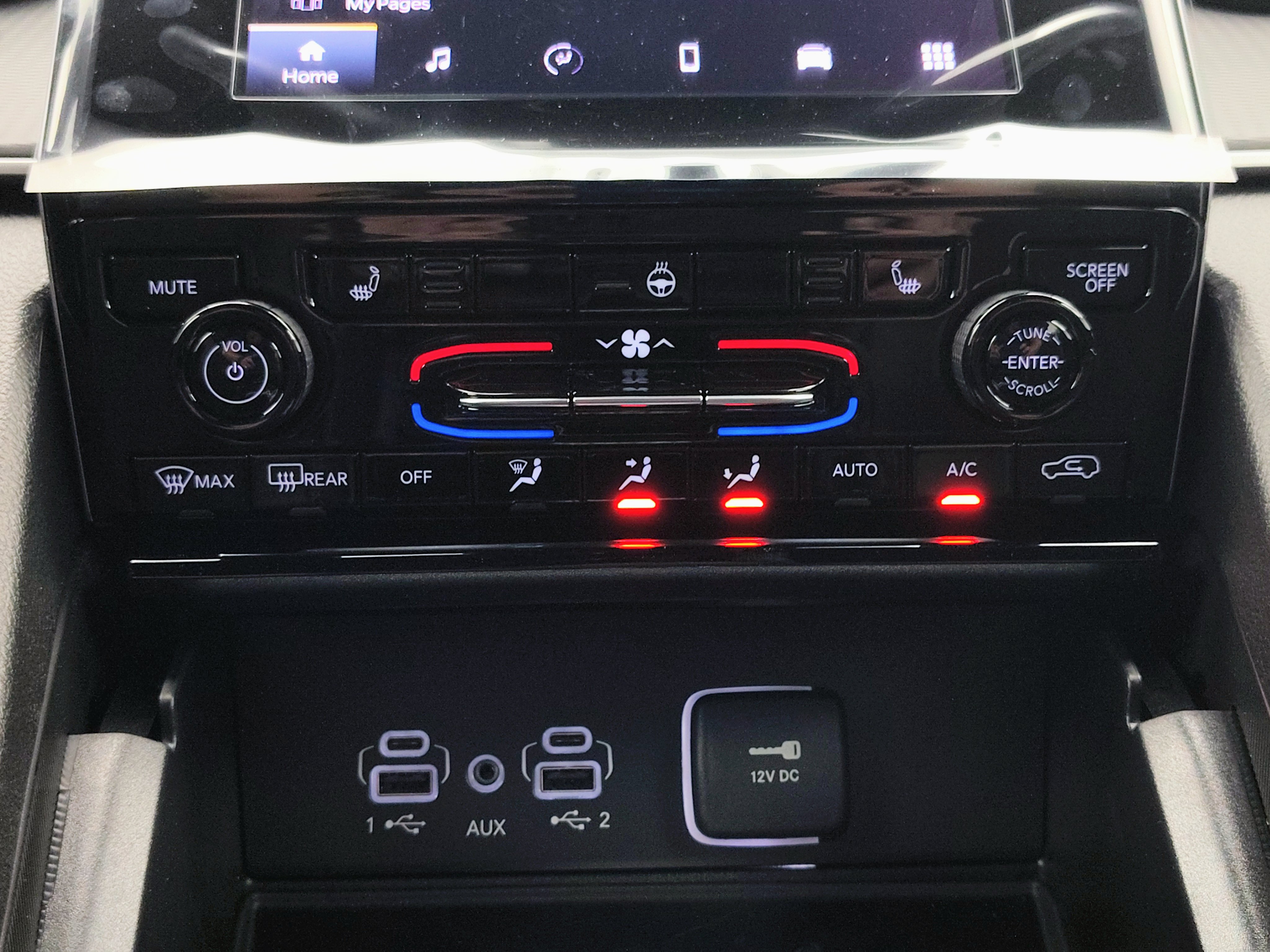 New 2025 Jeep Grand Cherokee Altitude image 29