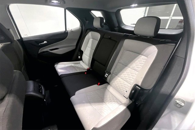 Used 2018 Chevrolet Equinox LS image 23