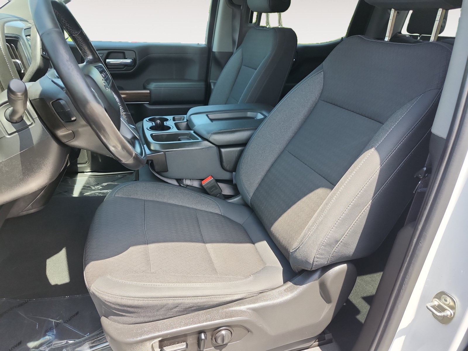 Used 2020 Chevrolet Silverado 1500 LT w/ All-Star Edition AWD/4WD image 9