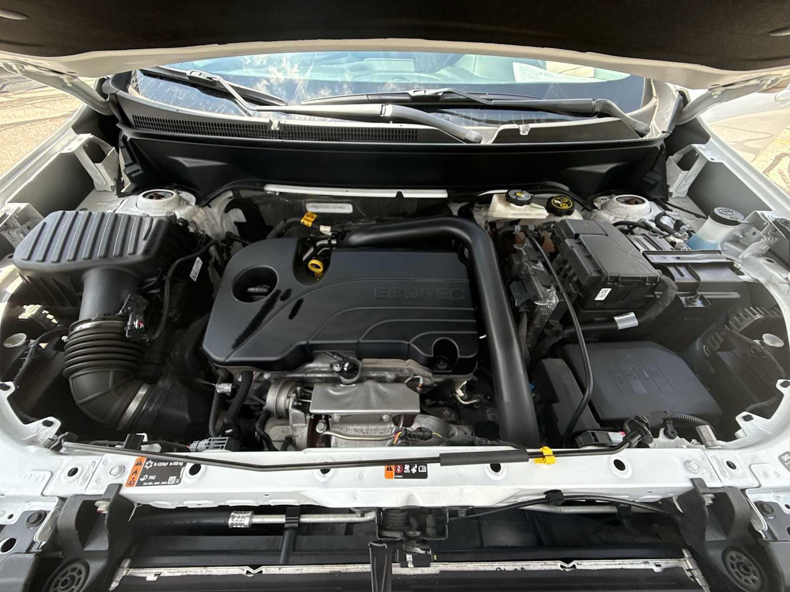 Certified 2024 Chevrolet Equinox LT w/ LPO, Floor Liner Package FWD image 28