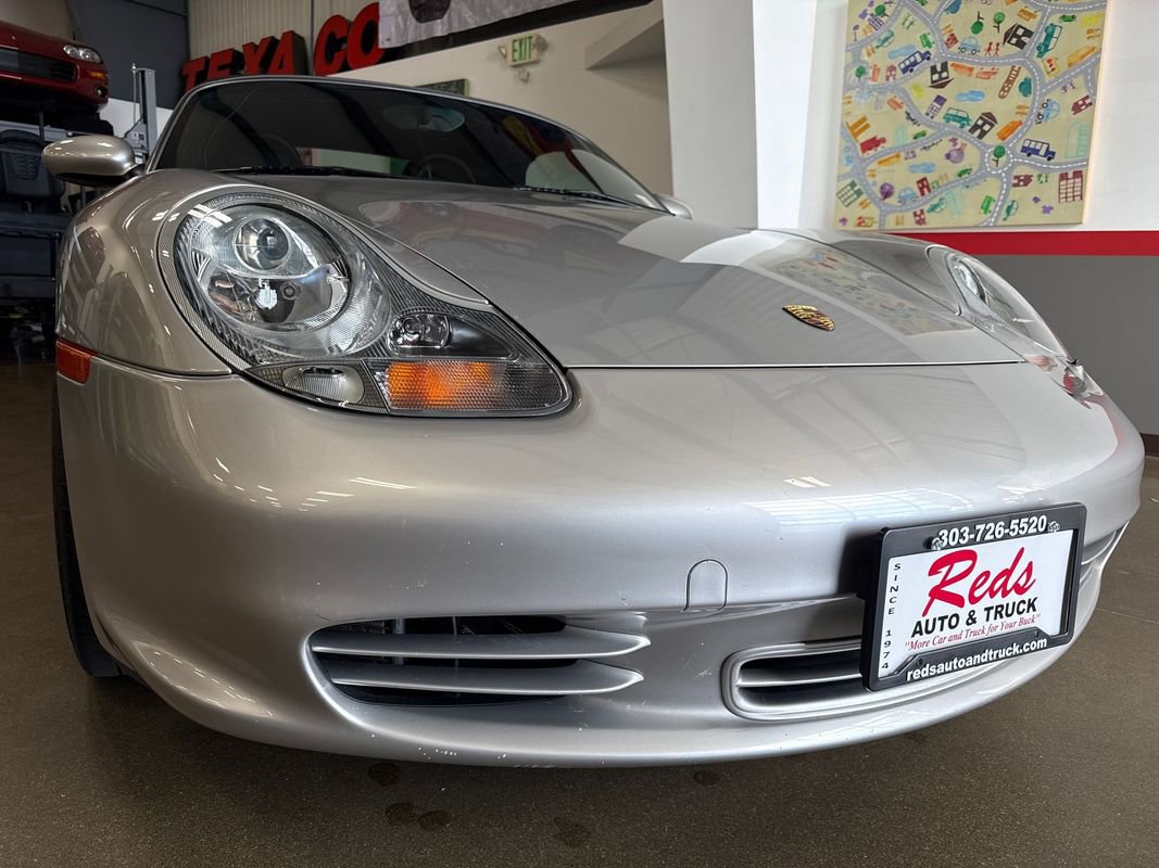 Used 2004 Porsche Boxster S image 39