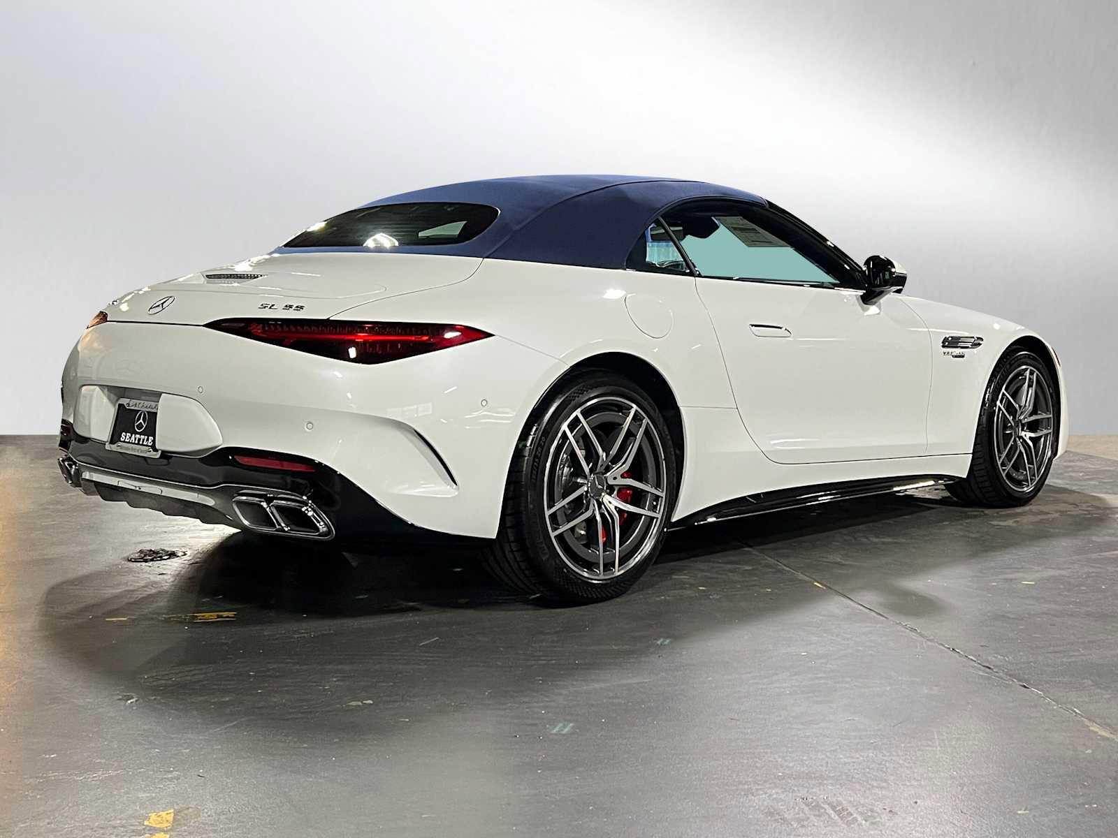 New 2026 Mercedes-Benz SL 55 AMG 4MATIC image 3