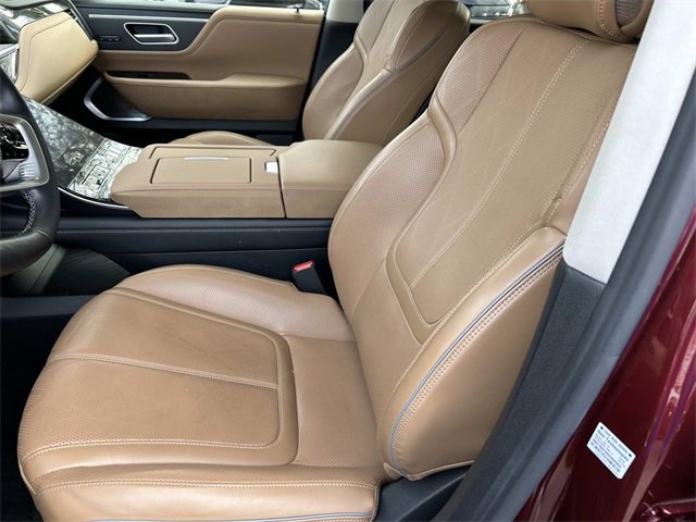 Certified 2025 INFINITI QX80 Sensory image 16