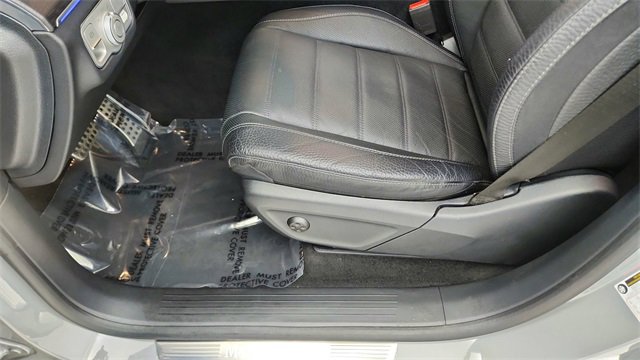 Used 2025 Mercedes-Benz GLS 450 4MATIC image 37