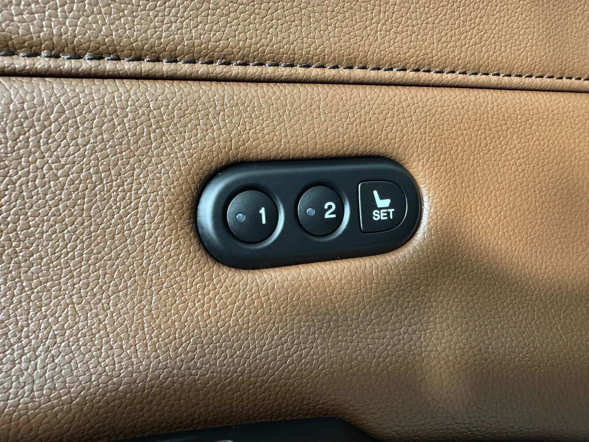 Used 2021 Acura ILX w/ Premium Package image 42