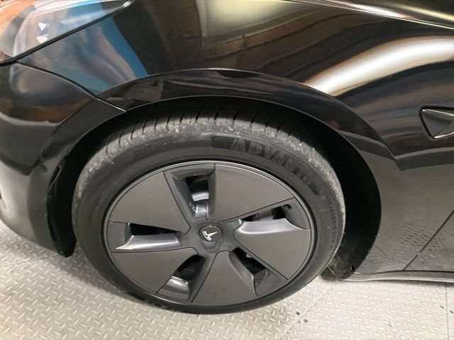 Used 2022 Tesla Model 3 Long Range AWD/4WD image 18