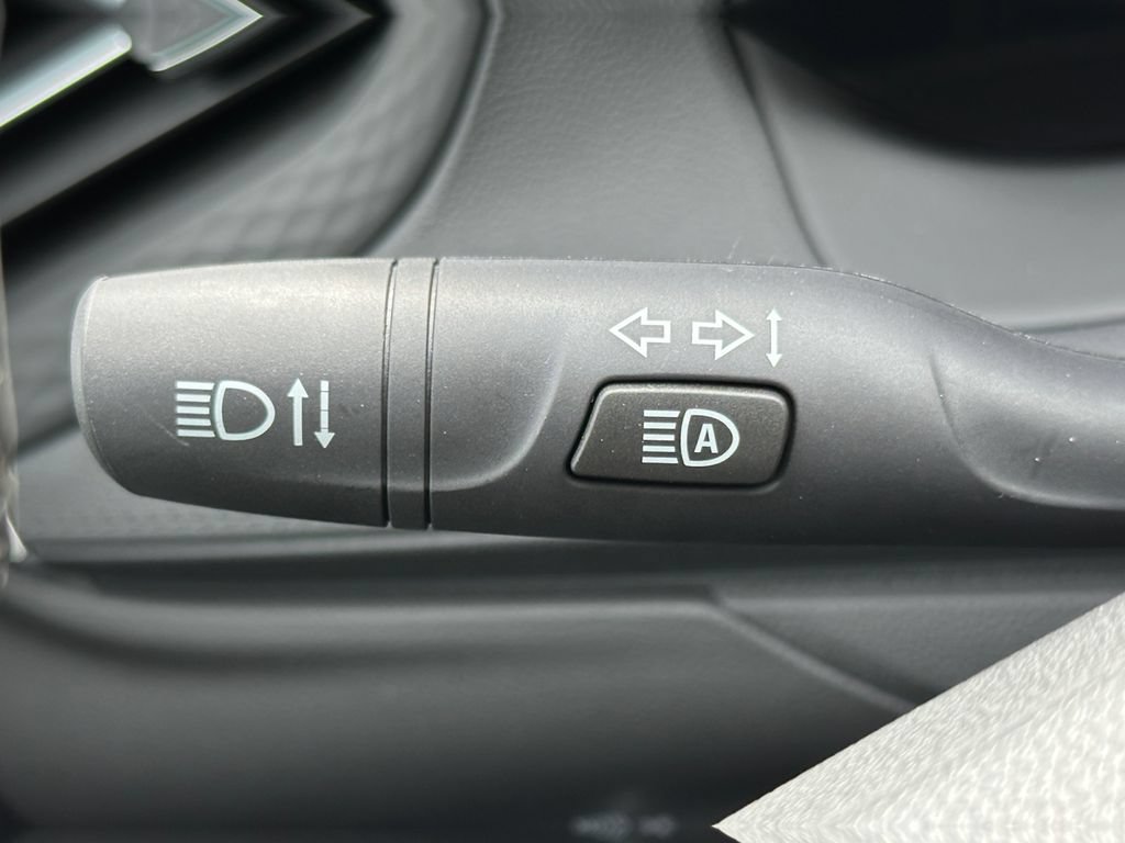 New 2026 Buick Encore GX Sport Touring w/ Comfort Package AWD/4WD image 36