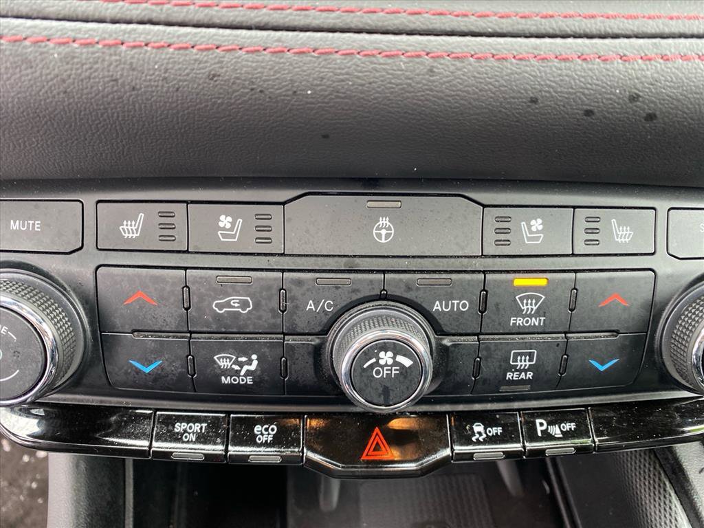 Used 2022 Dodge Durango R/T w/ Blacktop Package image 11