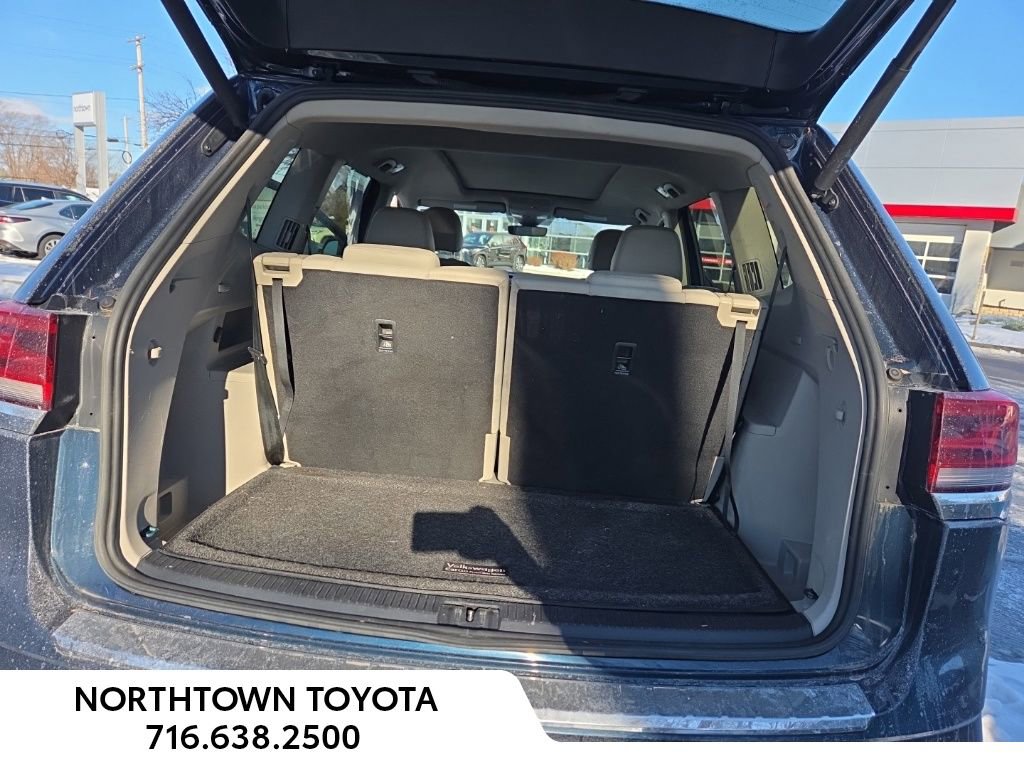 Used 2021 Volkswagen Atlas SEL Premium image 9