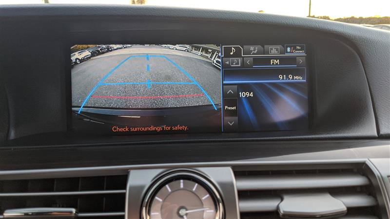Used 2013 Lexus LS 460 AWD w/ Comfort Pkg image 24