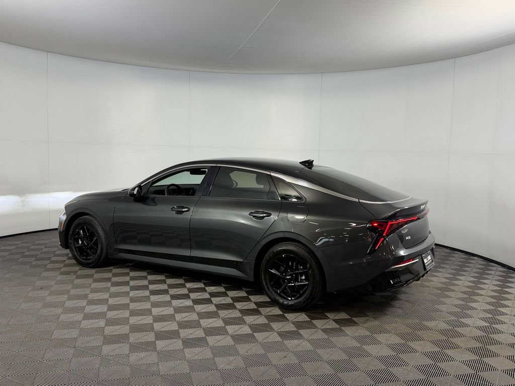 Used 2025 Kia K5 LXS image 10