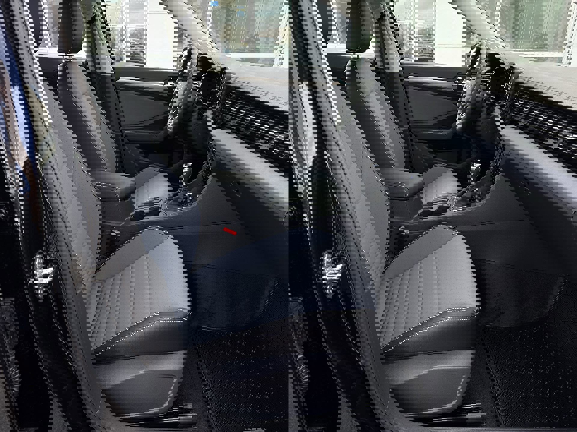 New 2026 Volkswagen Jetta SE image 28