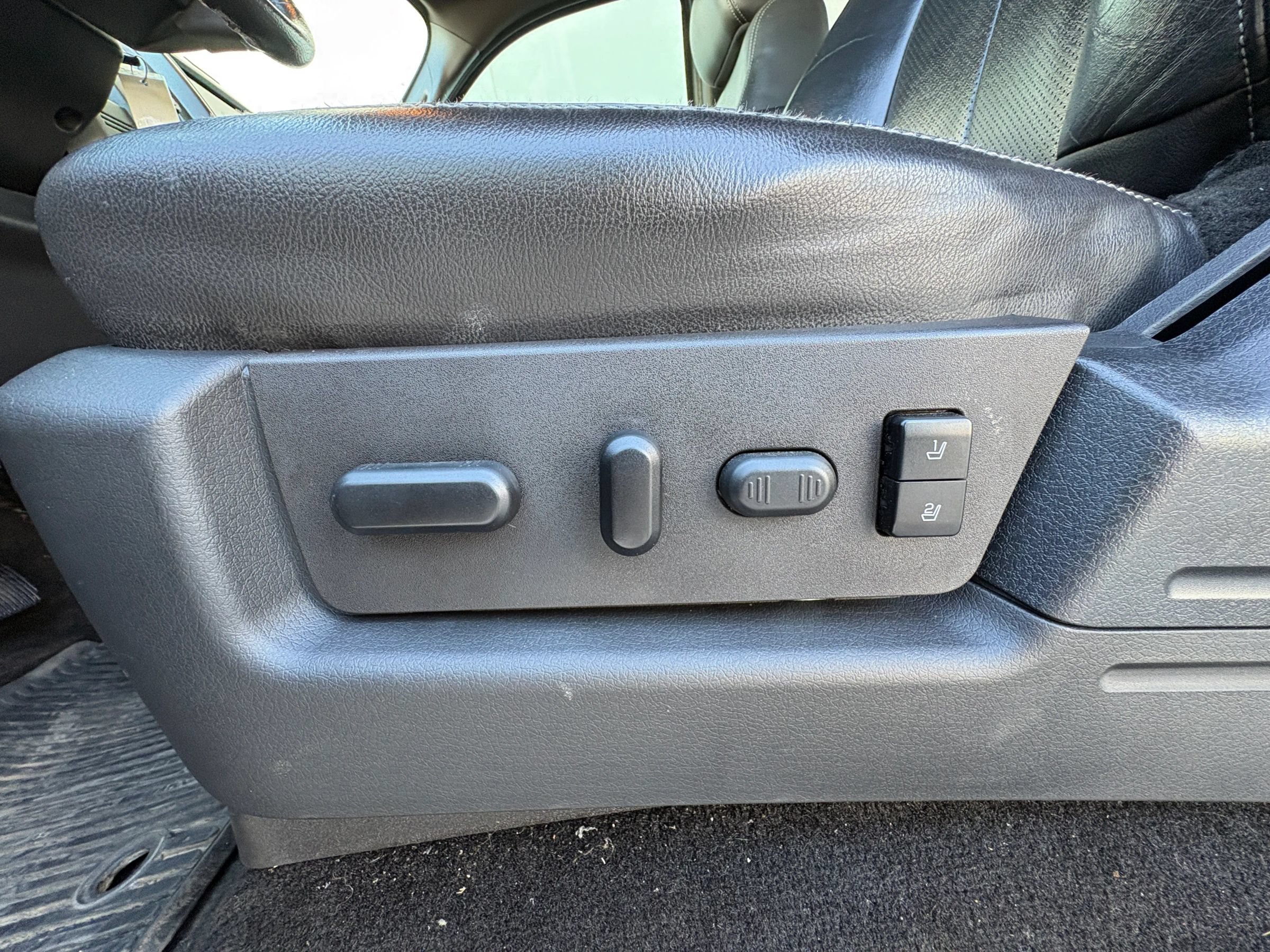 Used 2013 Ford F150 FX4 w/ Luxury Equipment Group AWD/4WD image 25