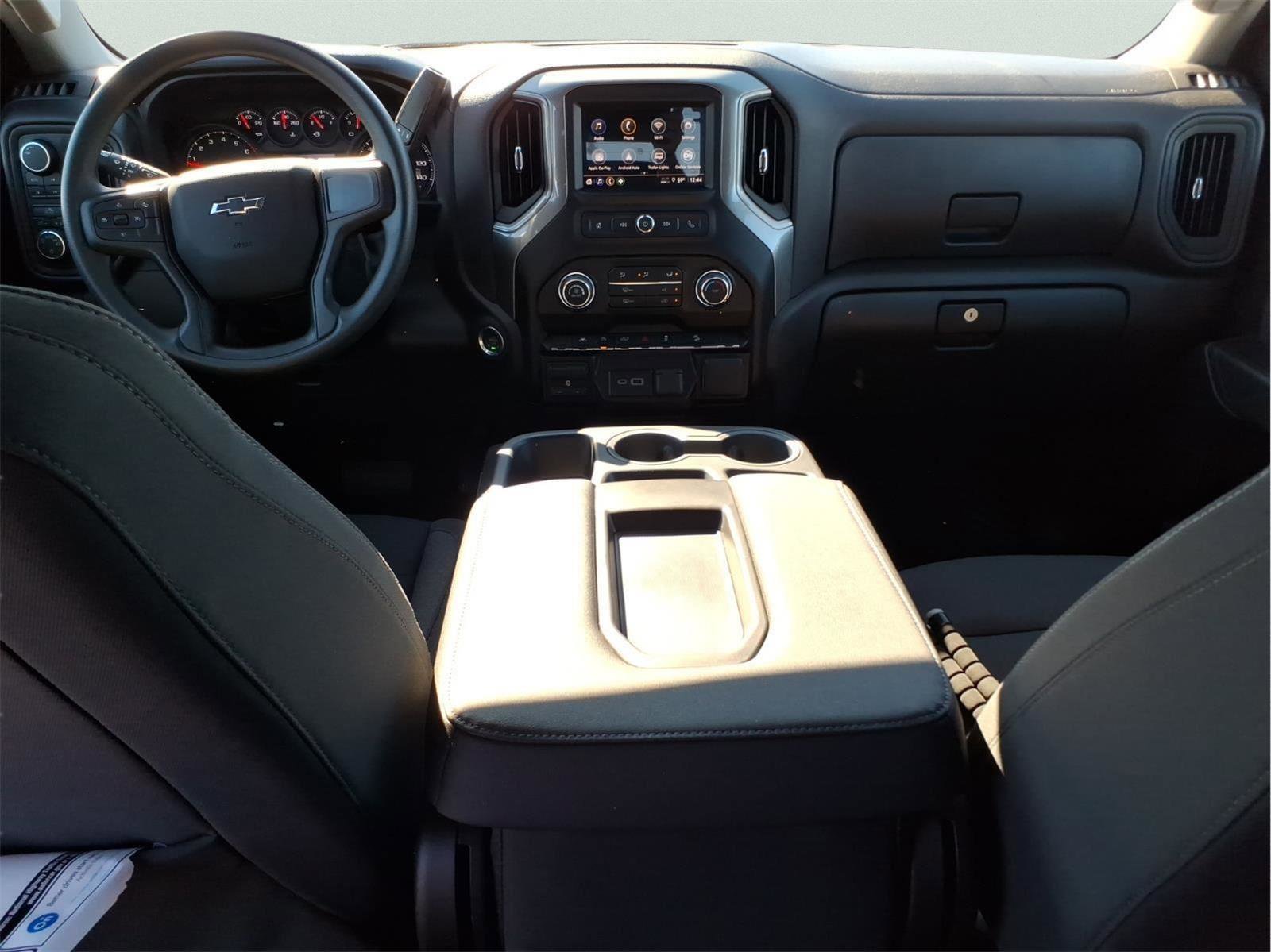 New 2026 Chevrolet Silverado 1500 Custom Trail Boss w/ LPO, Dark Essentials Package AWD/4WD image 10