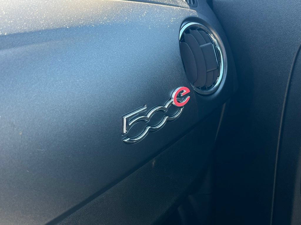 Used 2019 FIAT 500 e FWD image 15