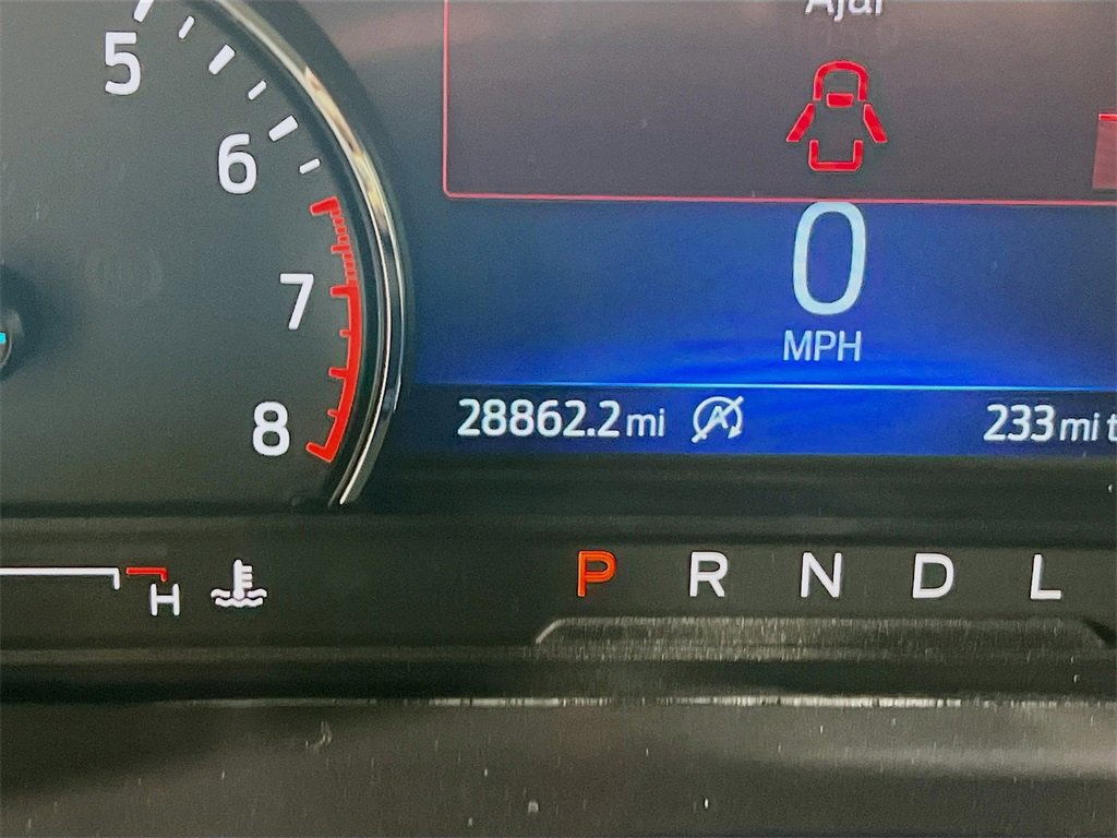 Used 2024 Ford Explorer XLT w/ Equipment Group 202A image 12