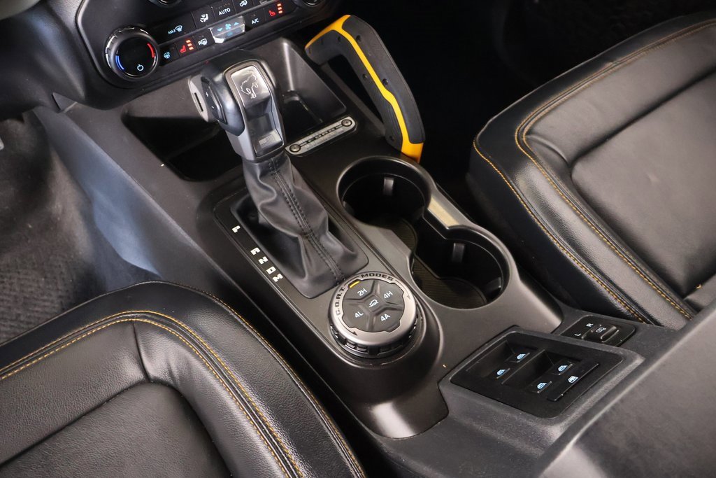 Used 2021 Ford Bronco Badlands image 9