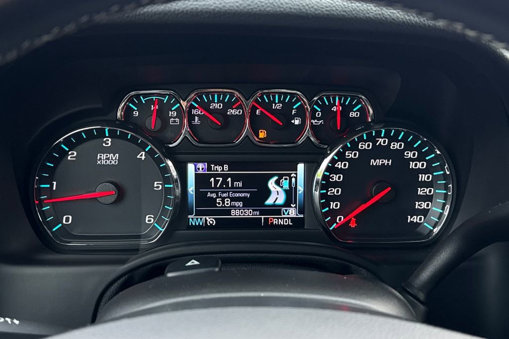 Used 2020 Chevrolet Tahoe LT w/ Luxury Package image 32