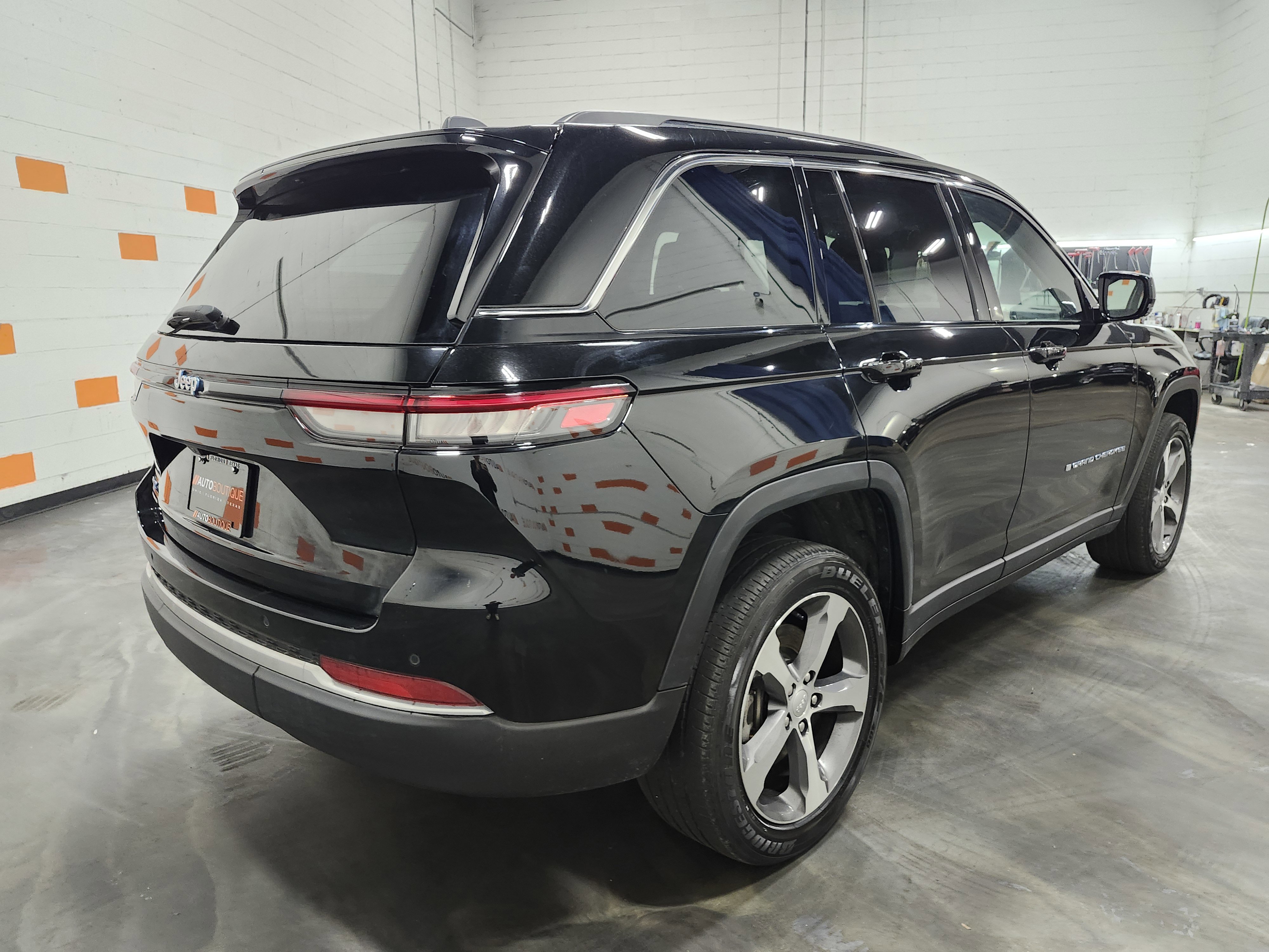 Used 2023 Jeep Grand Cherokee 4WD 4xe image 19