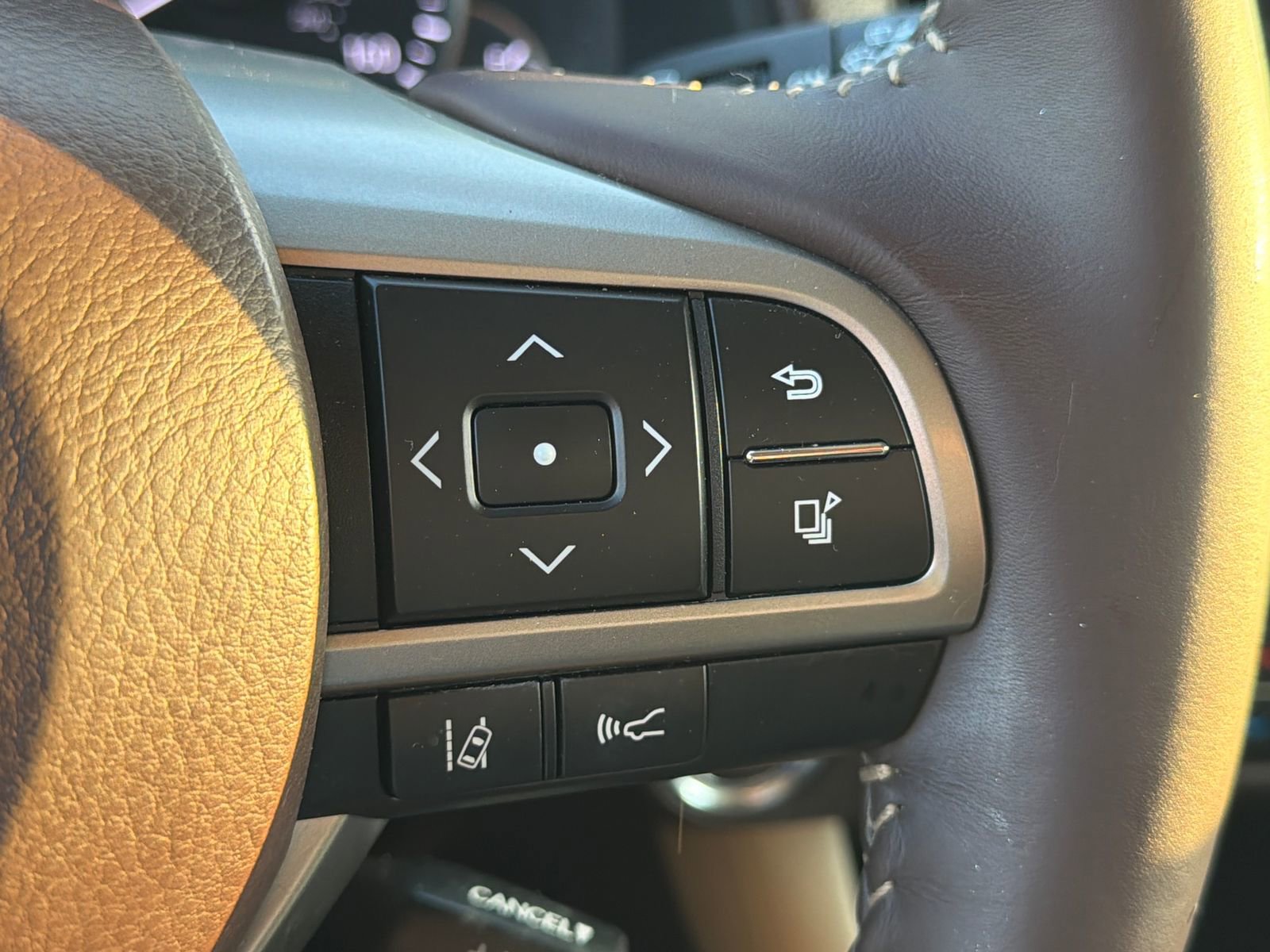 Used 2017 Lexus RX 350 AWD w/ Premium Package image 22