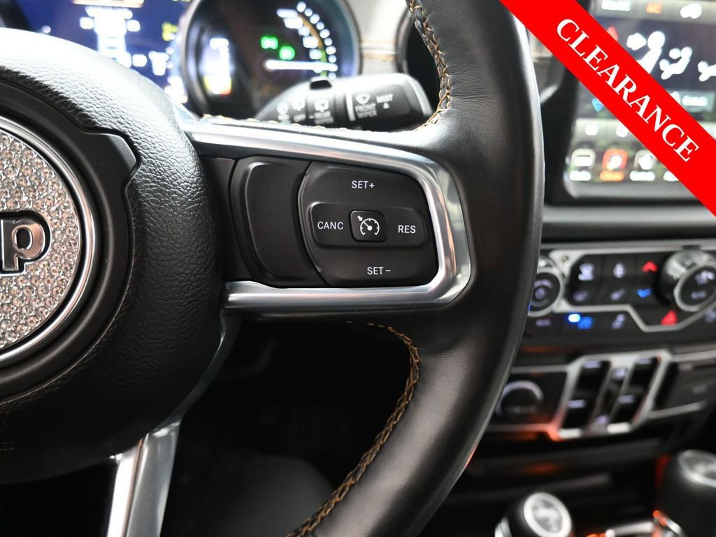 Used 2022 Jeep Wrangler Unlimited Sahara image 26