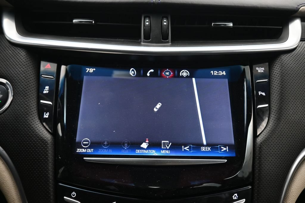 Used 2013 Cadillac XTS Platinum FWD image 20