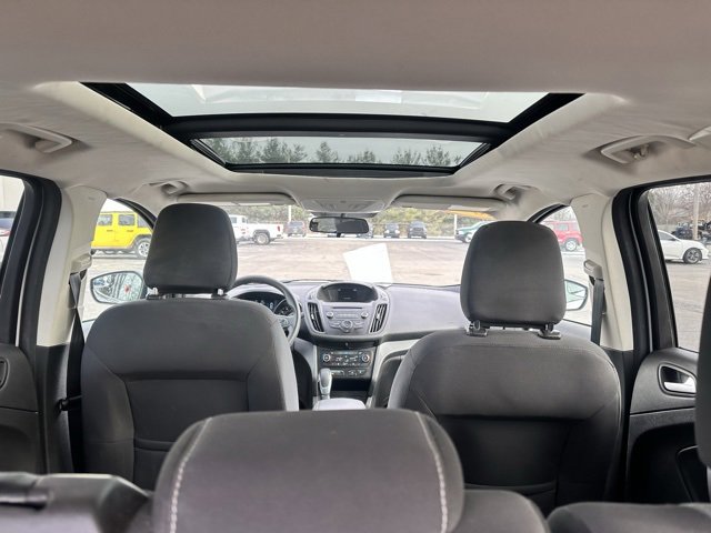 Used 2018 Ford Escape SE image 18