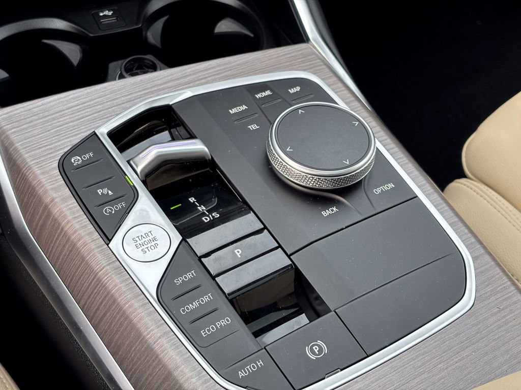 New 2026 BMW 330i xDrive Sedan w/ Premium Package image 24
