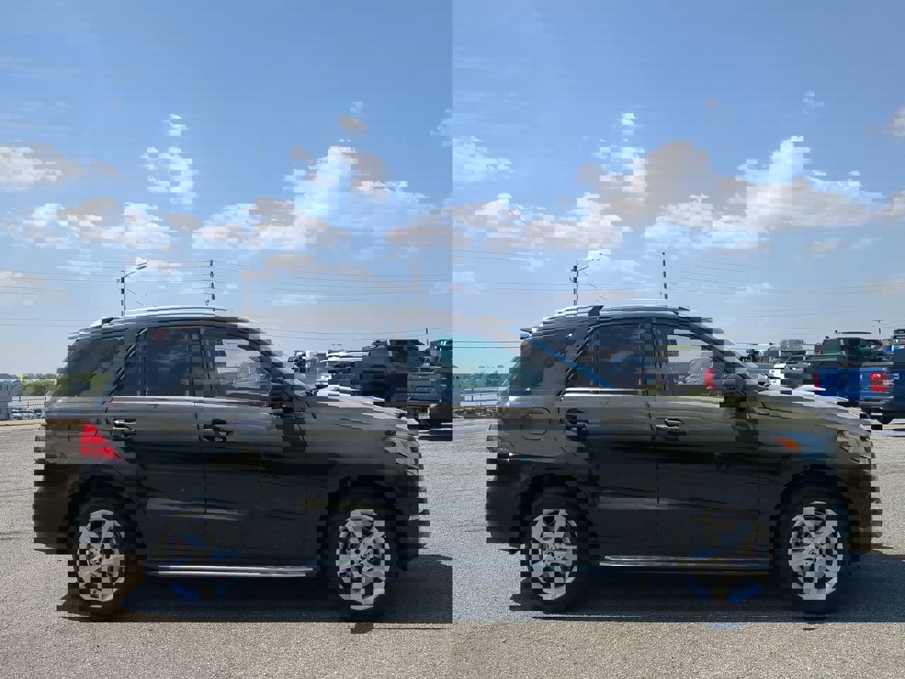 Used 2019 Mercedes-Benz GLE 400 4MATIC image 2