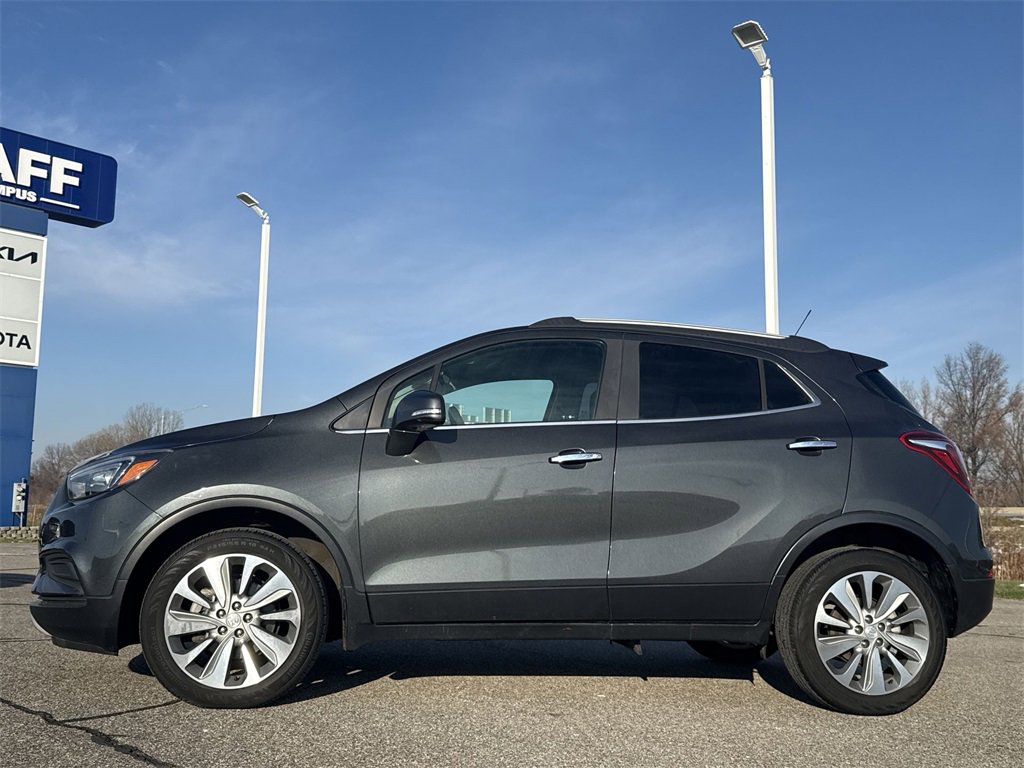 Used 2018 Buick Encore Preferred image 5