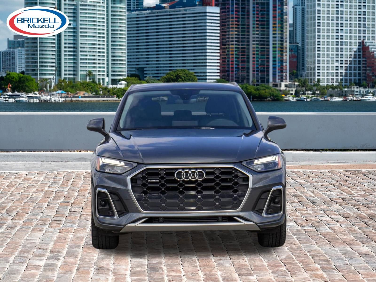 Used 2023 Audi Q5 2.0T Premium w/ Convenience Package AWD/4WD image 2