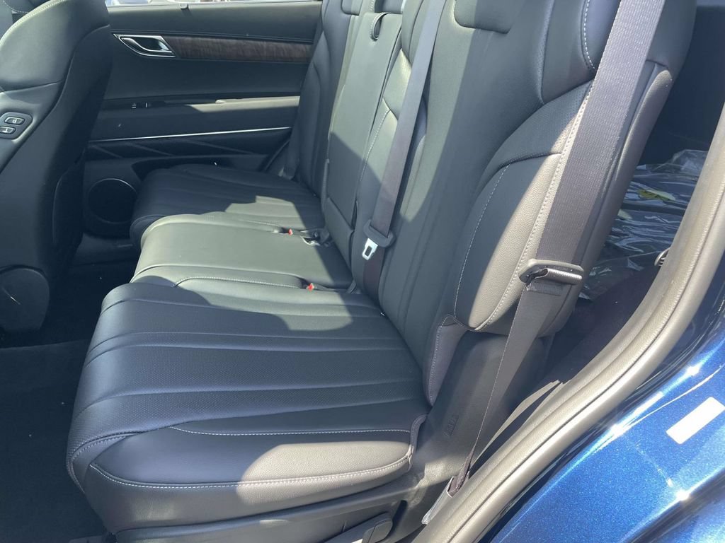 New 2026 Genesis GV80 2.5T Select AWD/4WD image 17