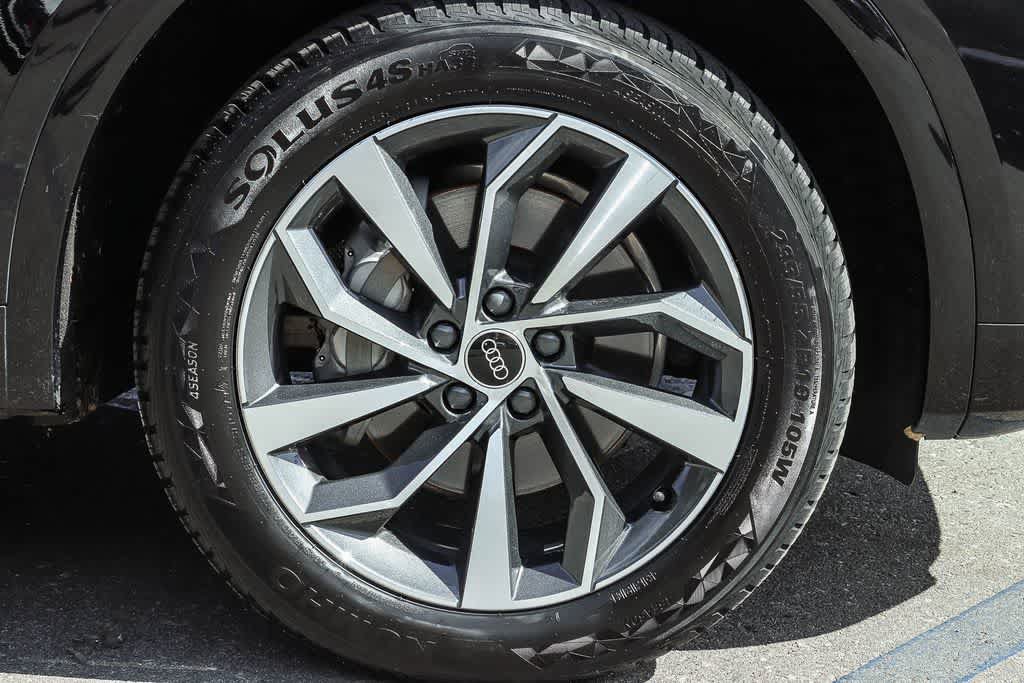Used 2023 Audi Q5 2.0T Premium Plus w/ Premium Plus Package AWD/4WD image 8