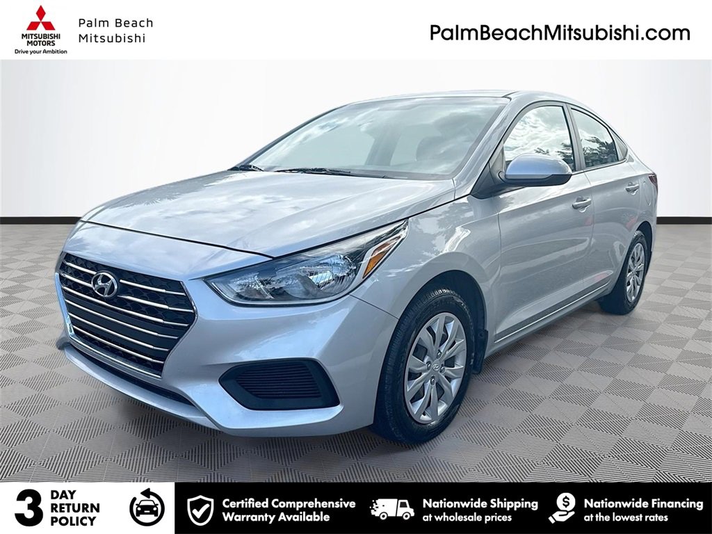 Used 2022 Hyundai Accent SE image 1