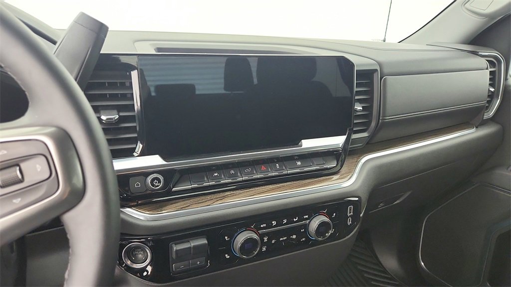 Certified 2025 Chevrolet Silverado 1500 LT image 22