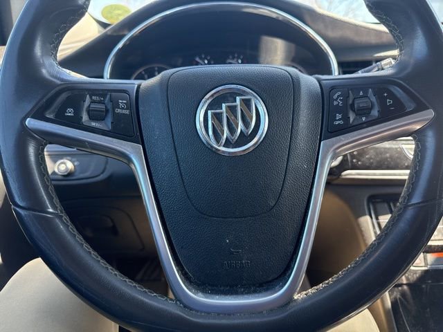 Used 2021 Buick Encore Preferred FWD image 21