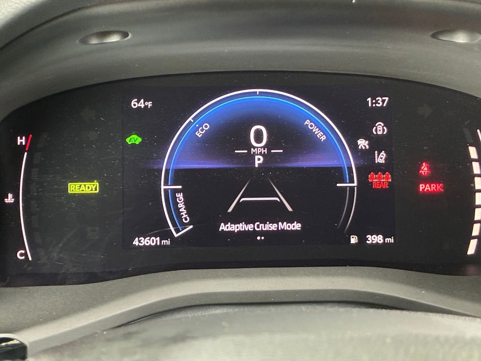 Used 2025 Toyota Camry LE FWD image 40