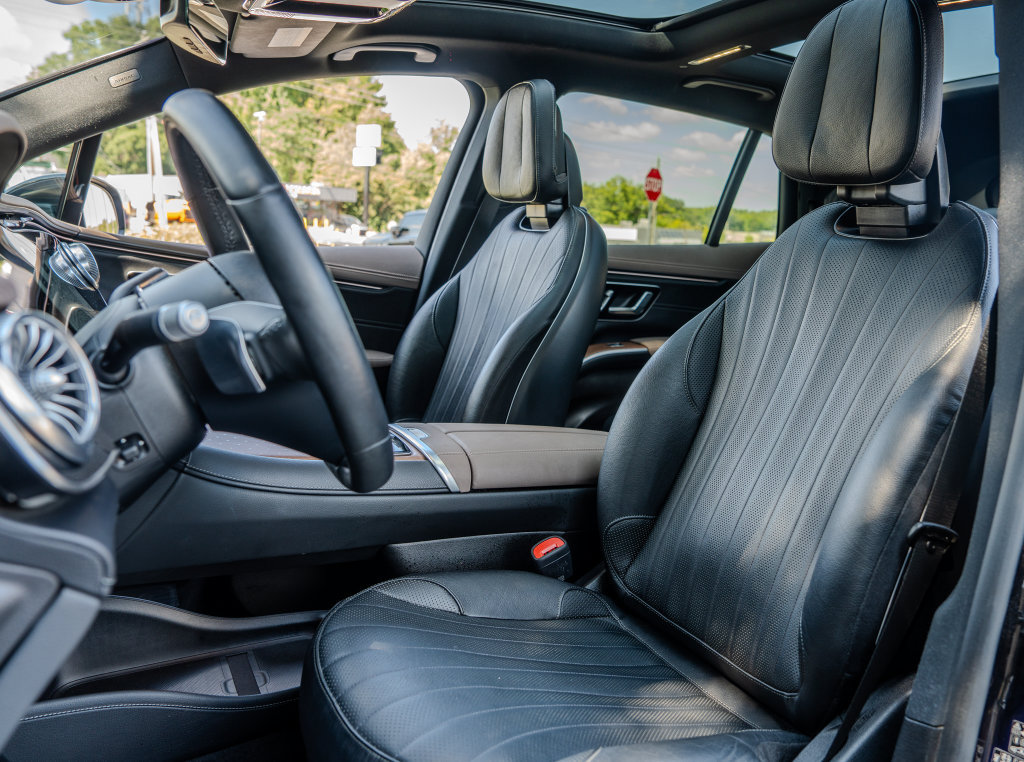 Used 2024 Mercedes-Benz EQS 450+ SUV w/ Acoustic Comfort Package image 18