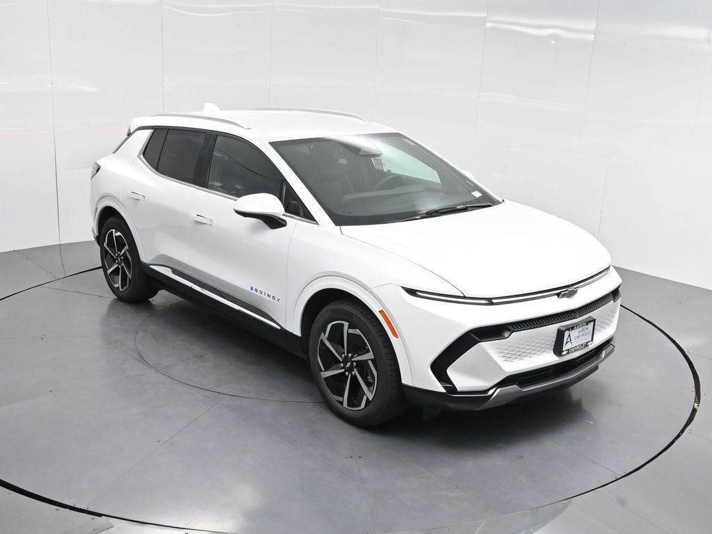 Used 2025 Chevrolet Equinox EV LT w/ Convenience Package image 50