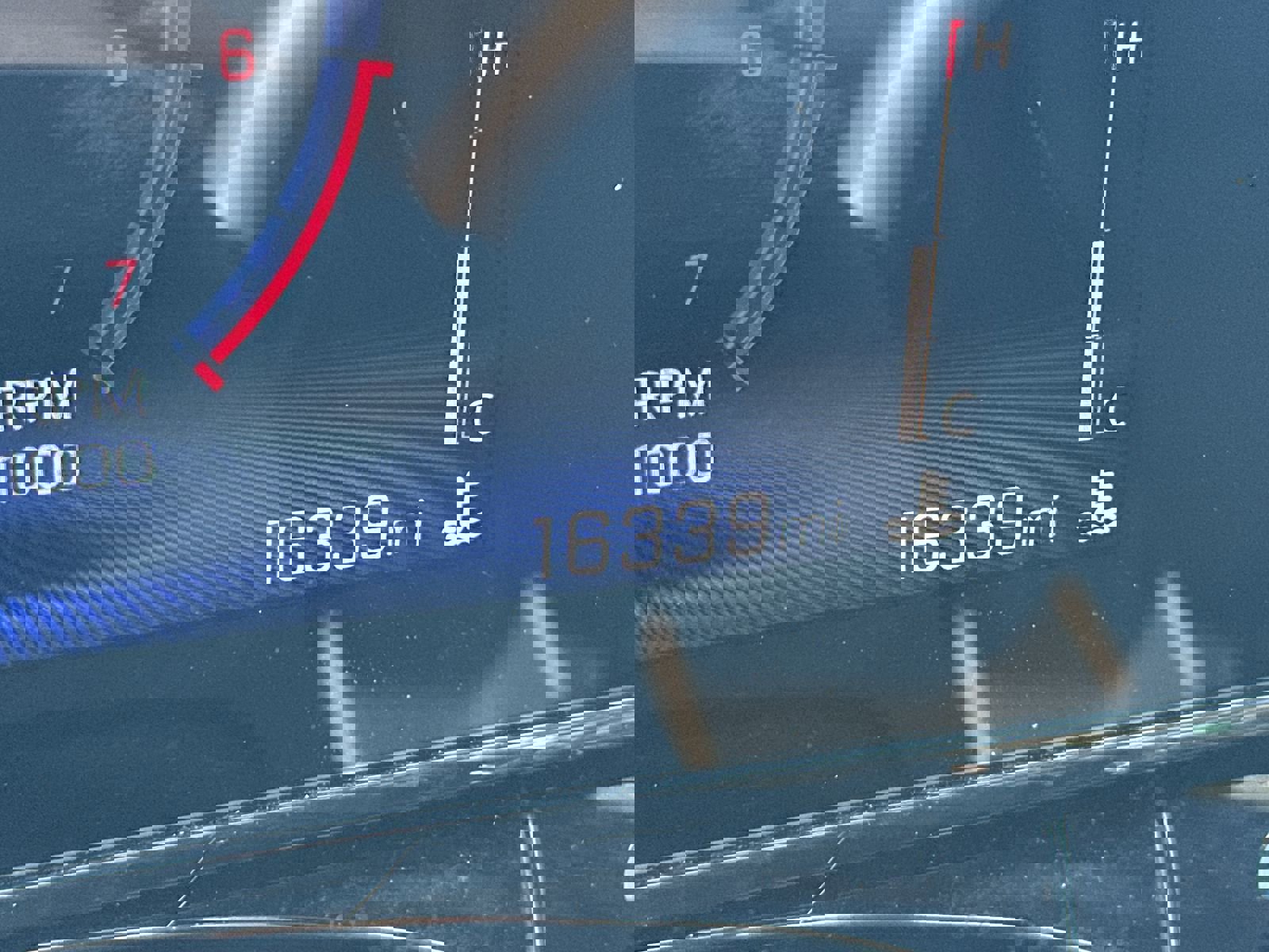 Used 2025 Chevrolet Trax RS w/ Driver Confidence Package image 24