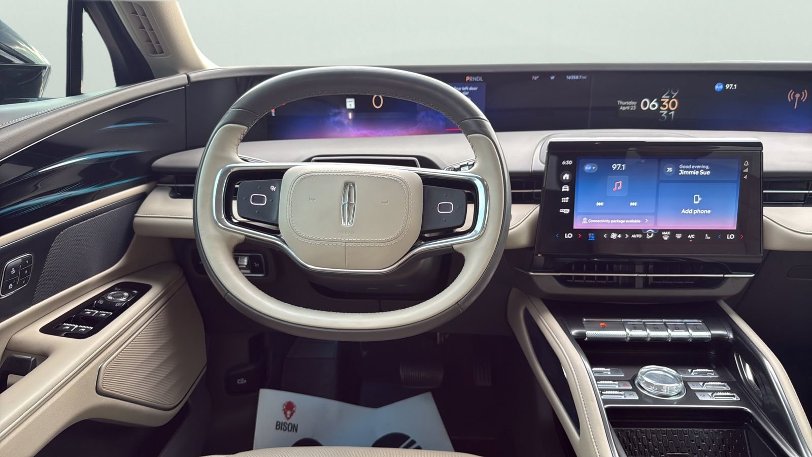 Certified 2024 Lincoln Nautilus Premier AWD/4WD image 12