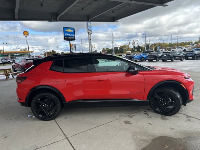 New 2026 Chevrolet Equinox EV RS image 5