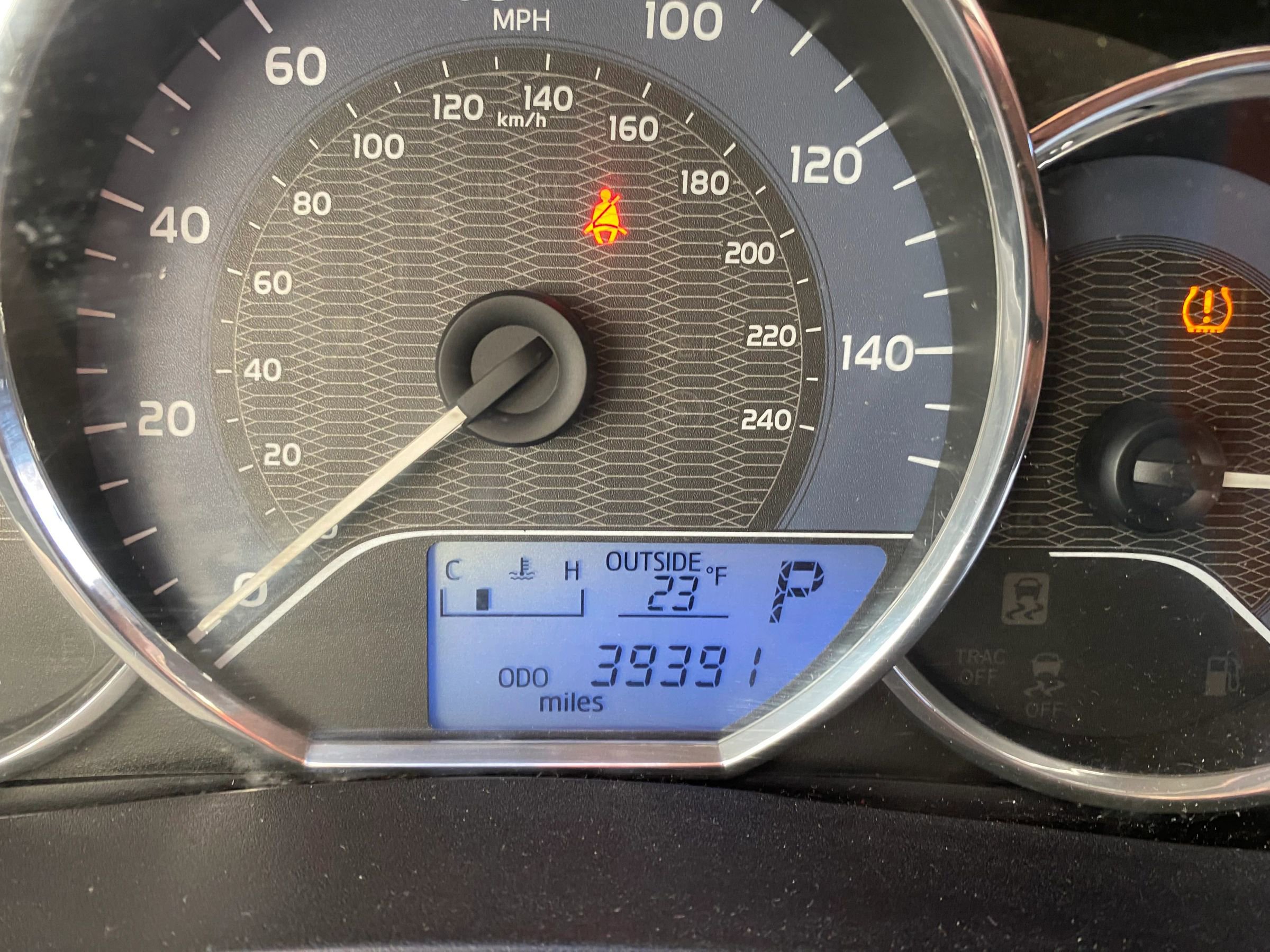 Used 2015 Toyota Corolla L image 16